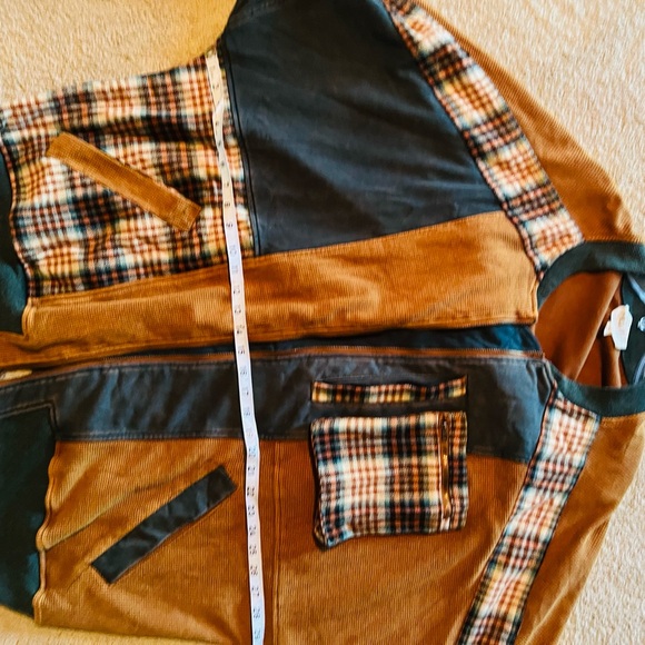 Olí & Hali XL BNWOT Plaid Patchwork Jacket with Green   and Orange Accents - Picture 12 of 13